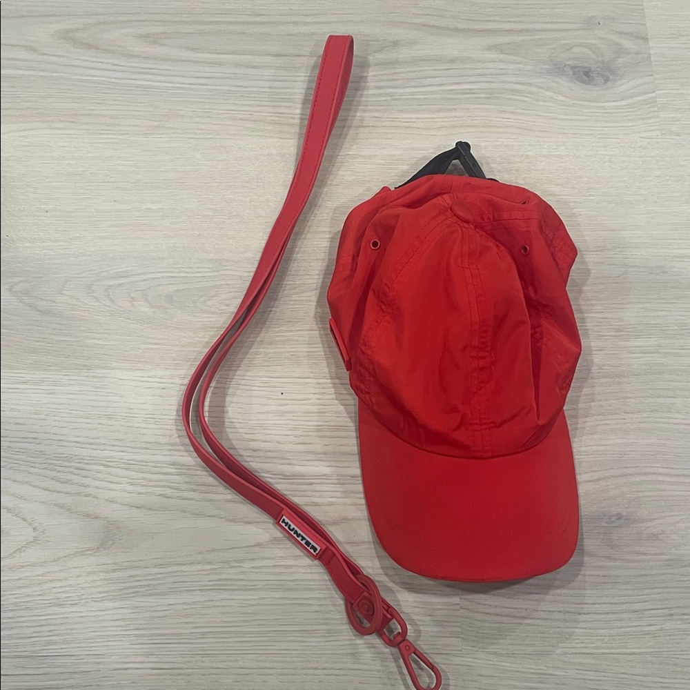 Hunter Red Hat with Logo